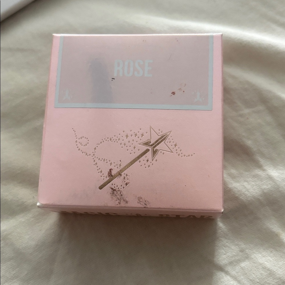 Magic Star Luminous Setting Powder - Picture 2 of 2